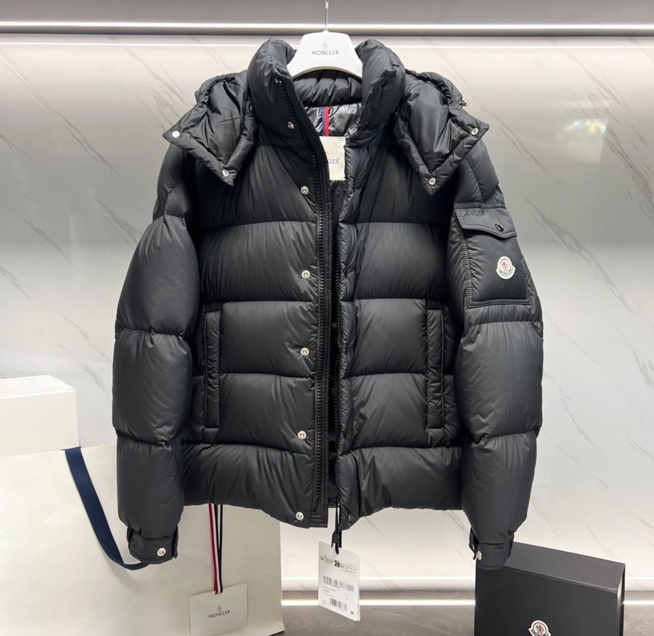 Moncler Vezere Puffer Jacket Black (NFC Scan) - Afbeelding 3
