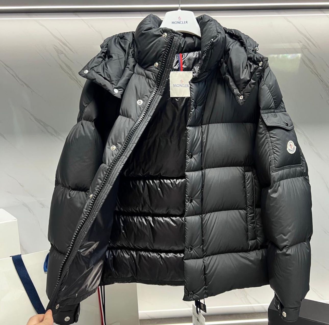 Moncler Vezere Puffer Jacket Black (NFC Scan) - Afbeelding 4