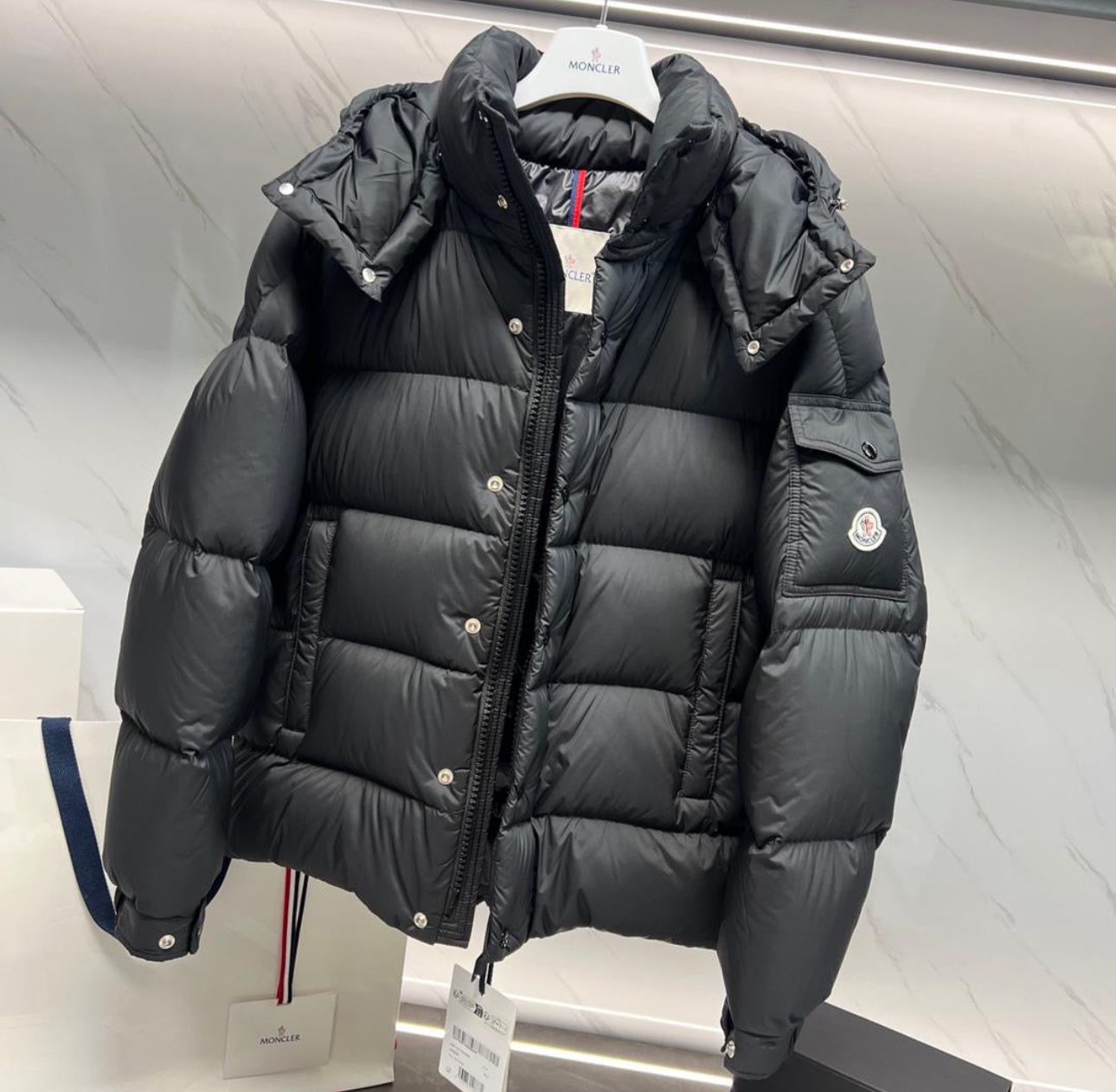 Moncler Vezere Puffer Jacket Black (NFC Scan) - Afbeelding 7